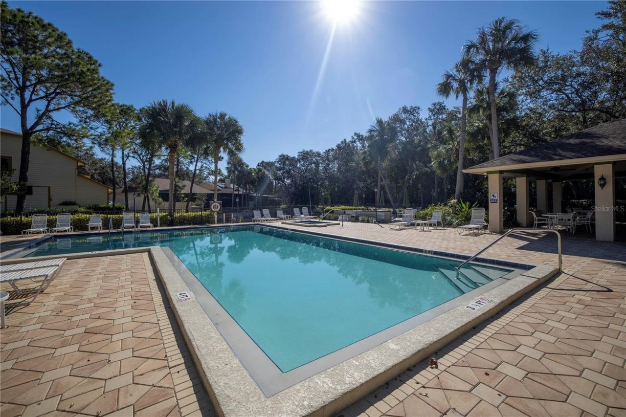 1092 Sanabel Court Ne, Saint Petersburg, FL 33702 Photo