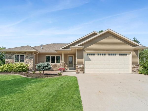 2398 BARLEY WAY, Appleton, WI 54913