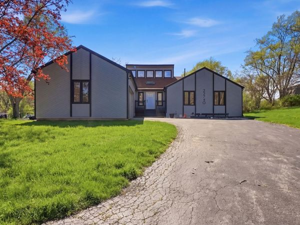 22740 Frederick Road , Steger, IL 60475