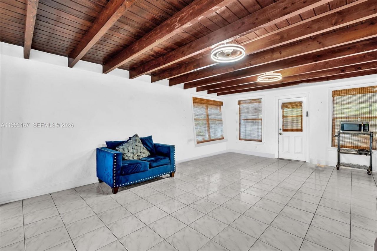 340 W 55th St , Hialeah, FL 33012 Photo