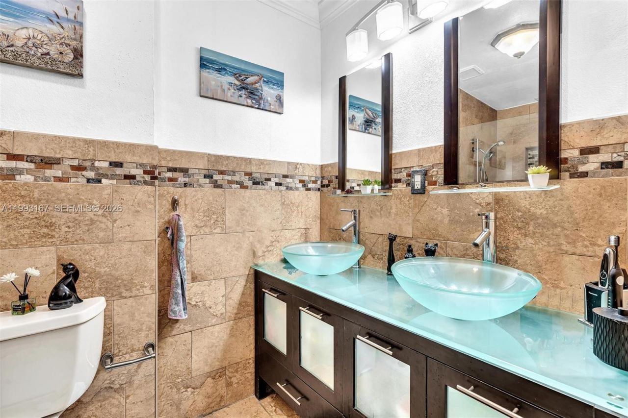 340 W 55th St , Hialeah, FL 33012 Photo