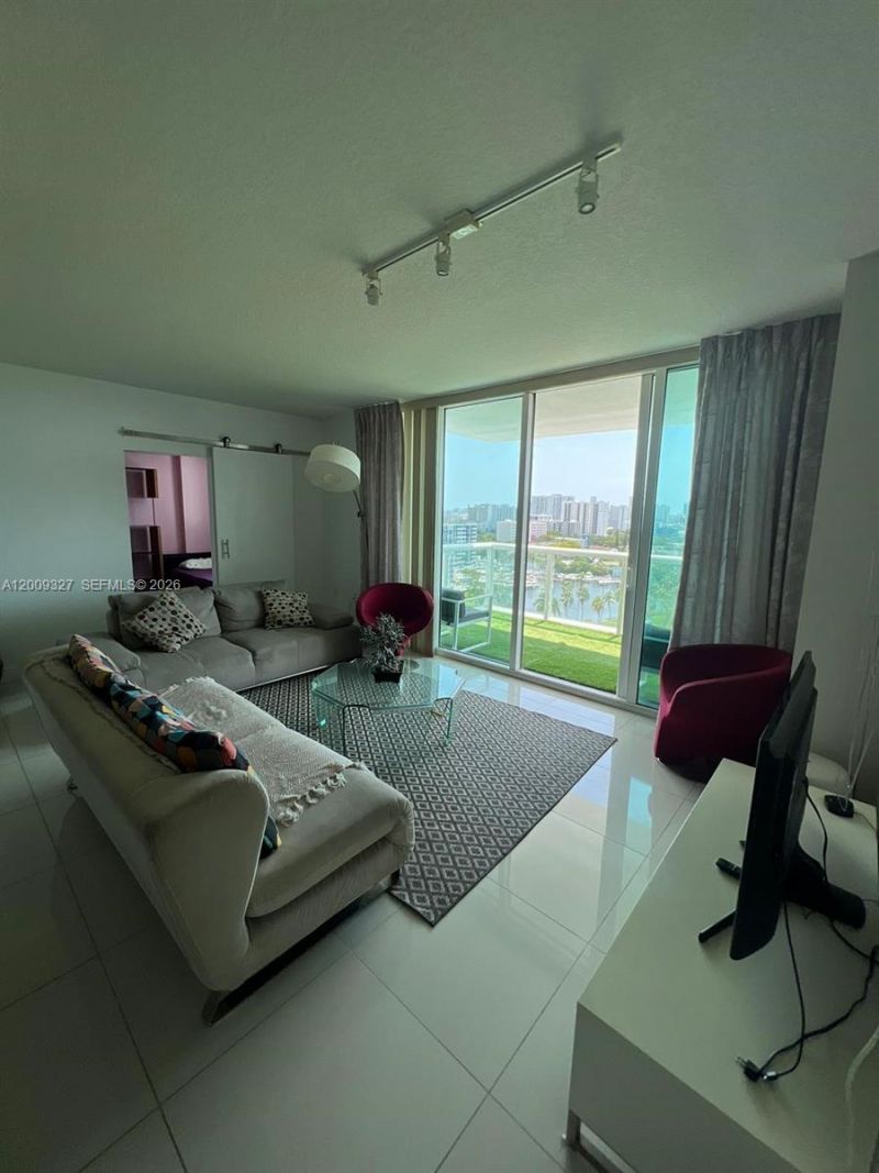 1861 NW S River Dr, Unit 1408, Miami, FL 33125 Photo