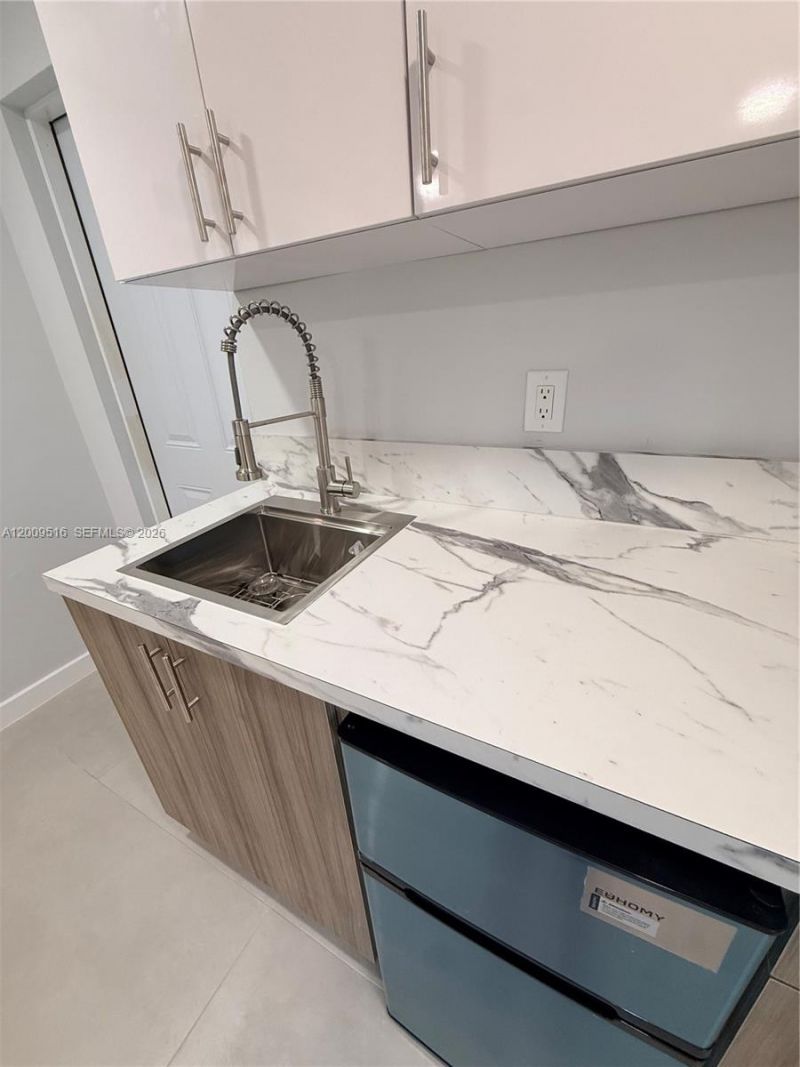 1221 NW 75th St, Unit A, Miami, FL 33147 Photo