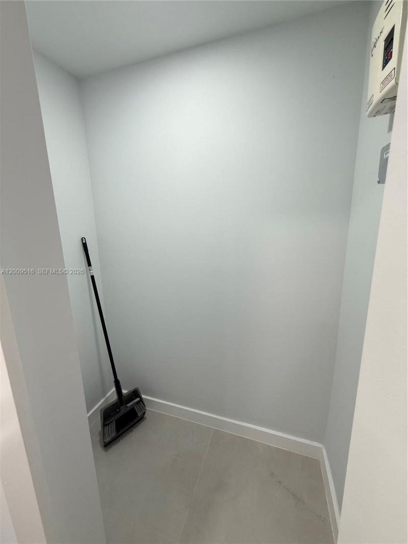 1221 NW 75th St, Unit A, Miami, FL 33147 Photo
