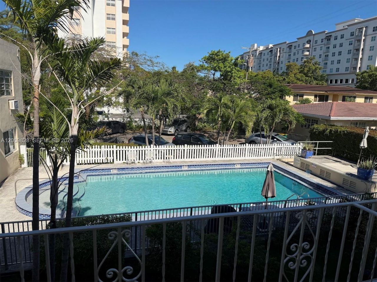 40 Salamanca Ave , Unit 8, Coral Gables, FL 33134 Photo