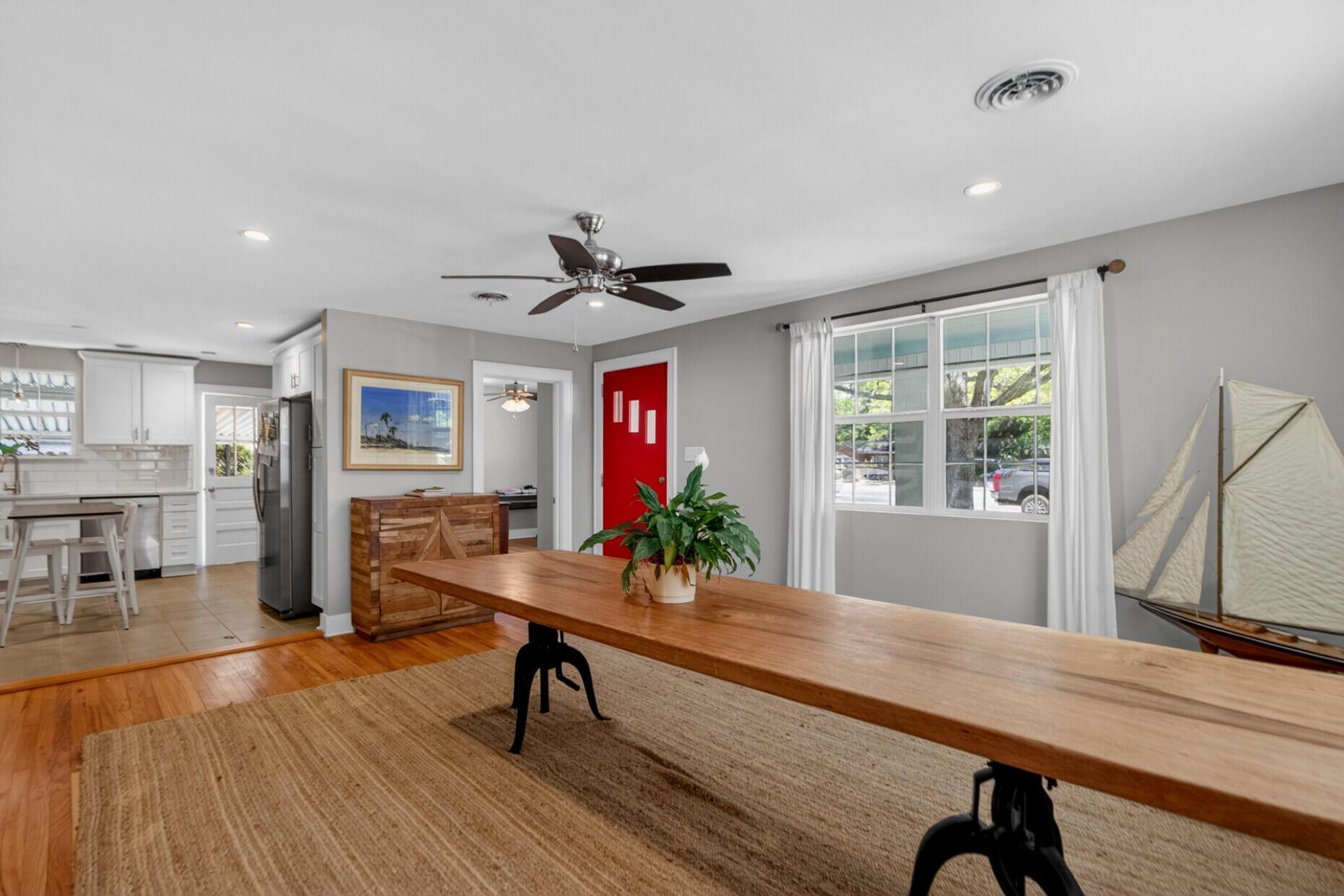 537 Saint Andrews Boulevard Photo 11