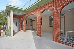 2000 Reynolds Avenue photo 4