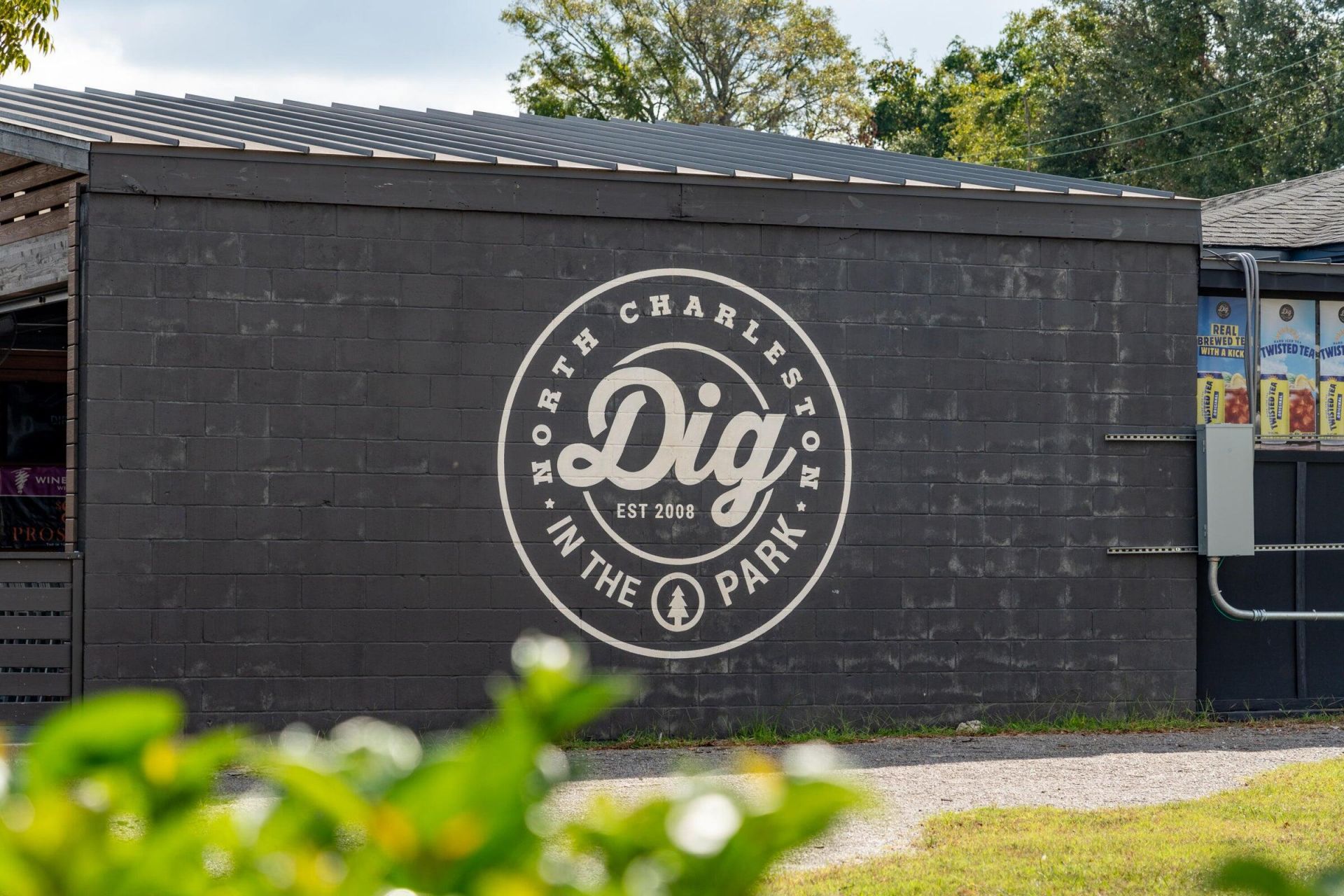 2000 Reynolds Avenue Photo 30