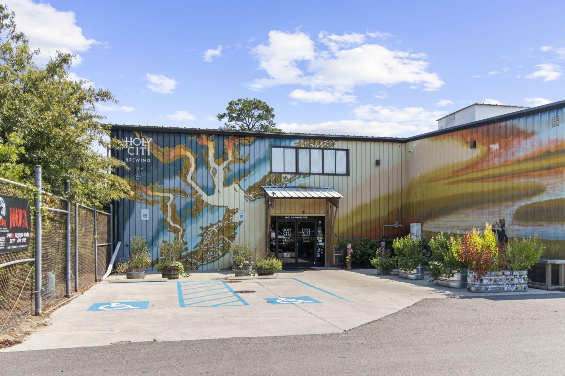 2000 Reynolds Avenue Photo 32