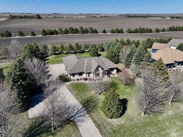 58 Valhalla Road , Slayton, MN 56172