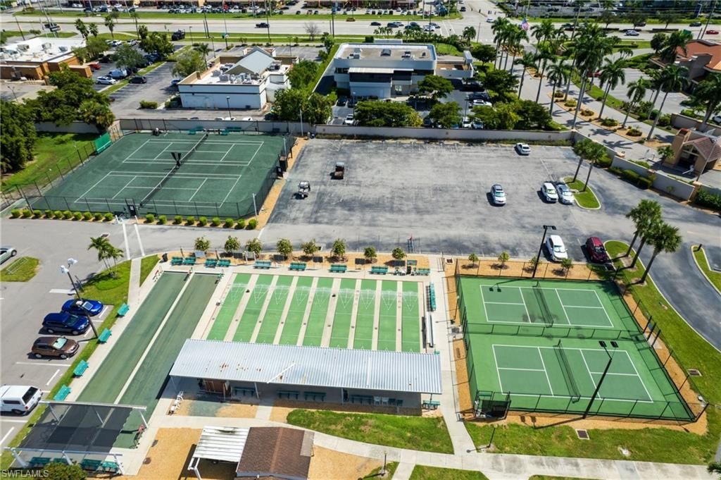 1740 Pine Valley Dr , Unit 313, Fort Myers, FL 33907 Photo