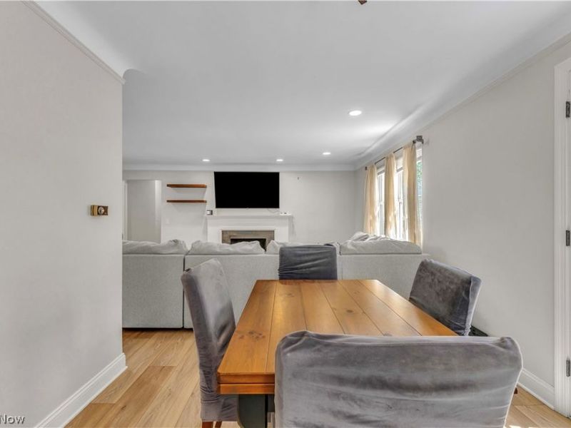 4519 W Ridgewood Drive, Parma, OH 44134 Photo 10