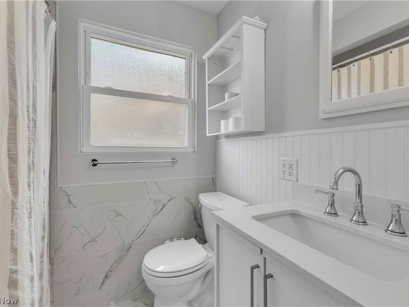 4519 W Ridgewood Drive, Parma, OH 44134 Photo 16