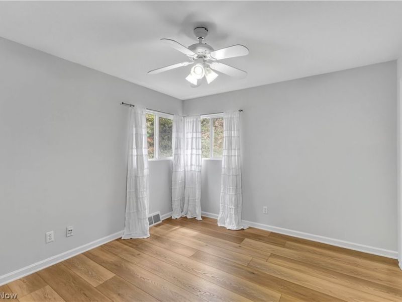 4519 W Ridgewood Drive, Parma, OH 44134 Photo 18