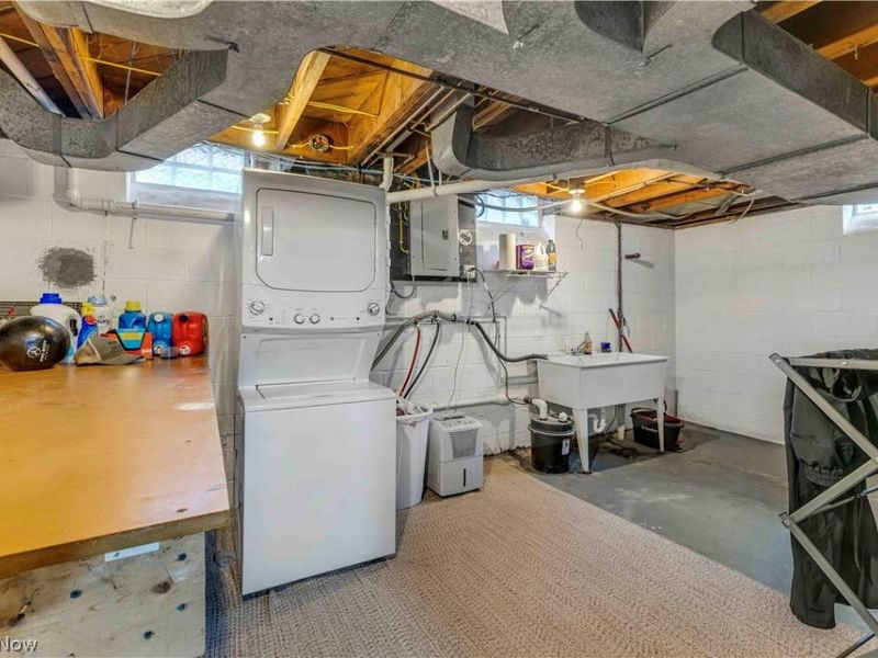 4519 W Ridgewood Drive, Parma, OH 44134 Photo 25