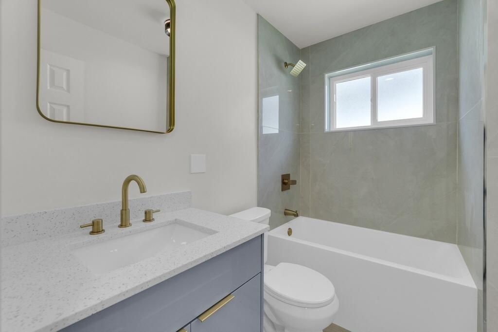 8431 NW 27th Place, Sunrise, FL 33322 Photo