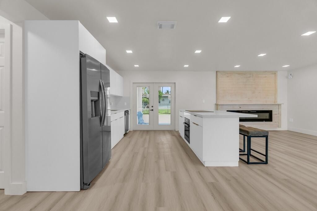 8431 NW 27th Place, Sunrise, FL 33322 Photo