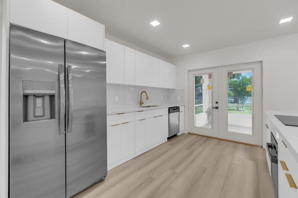 8431 NW 27th Place, Sunrise, FL 33322 Photo
