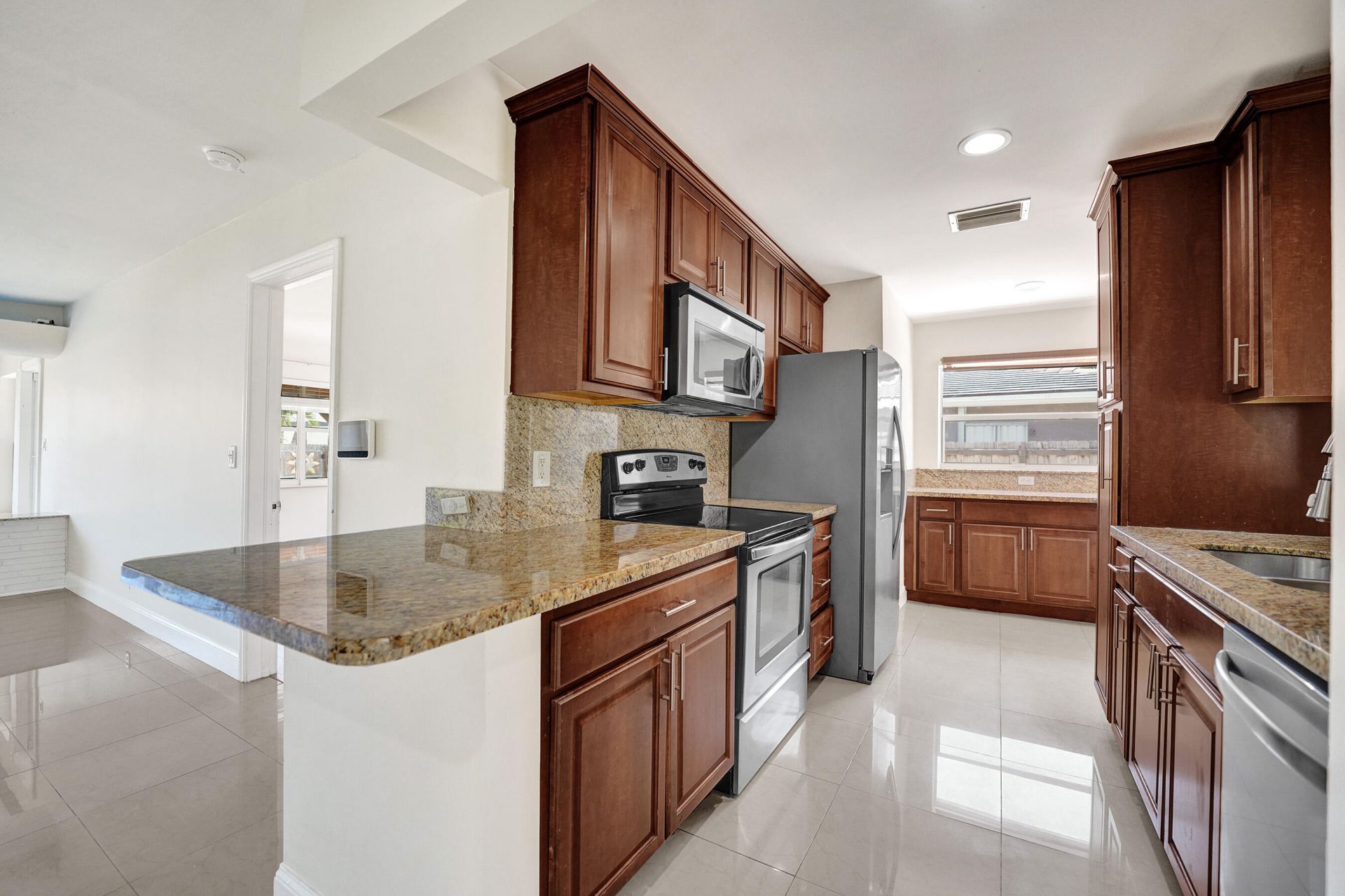 309 N 31st Court, Hollywood, FL 33021 Photo