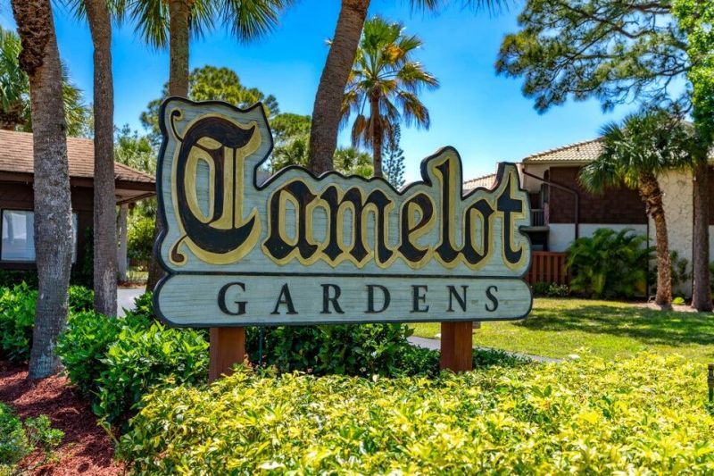 3302 SE Guinevere Lane, Unit B, Port Saint Lucie, FL 34952 Photo
