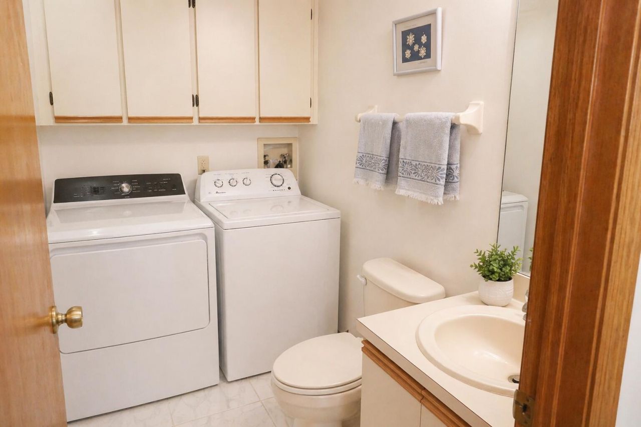 3302 SE Guinevere Lane, Unit B, Port Saint Lucie, FL 34952 Photo