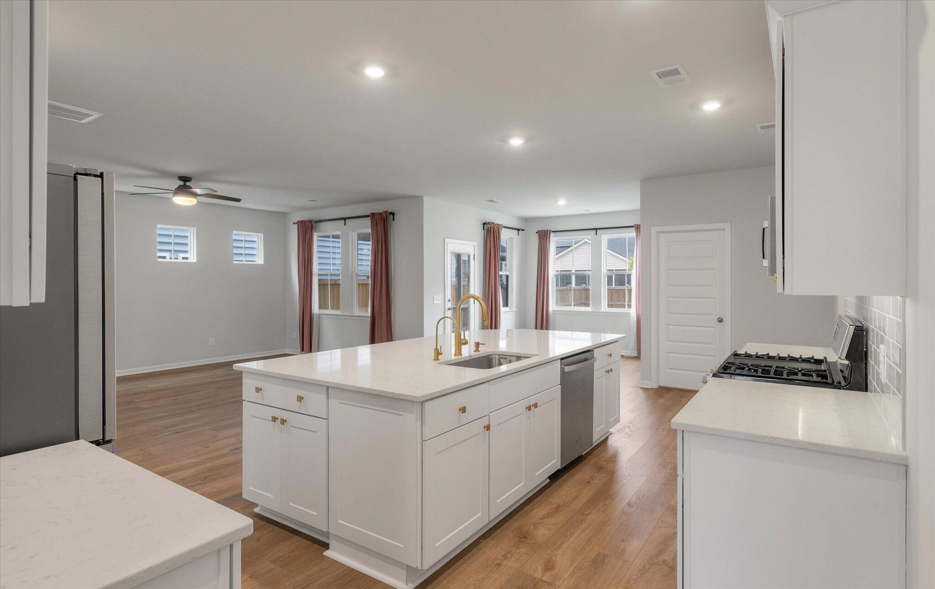 1209 Marsh Royal Street Photo 23