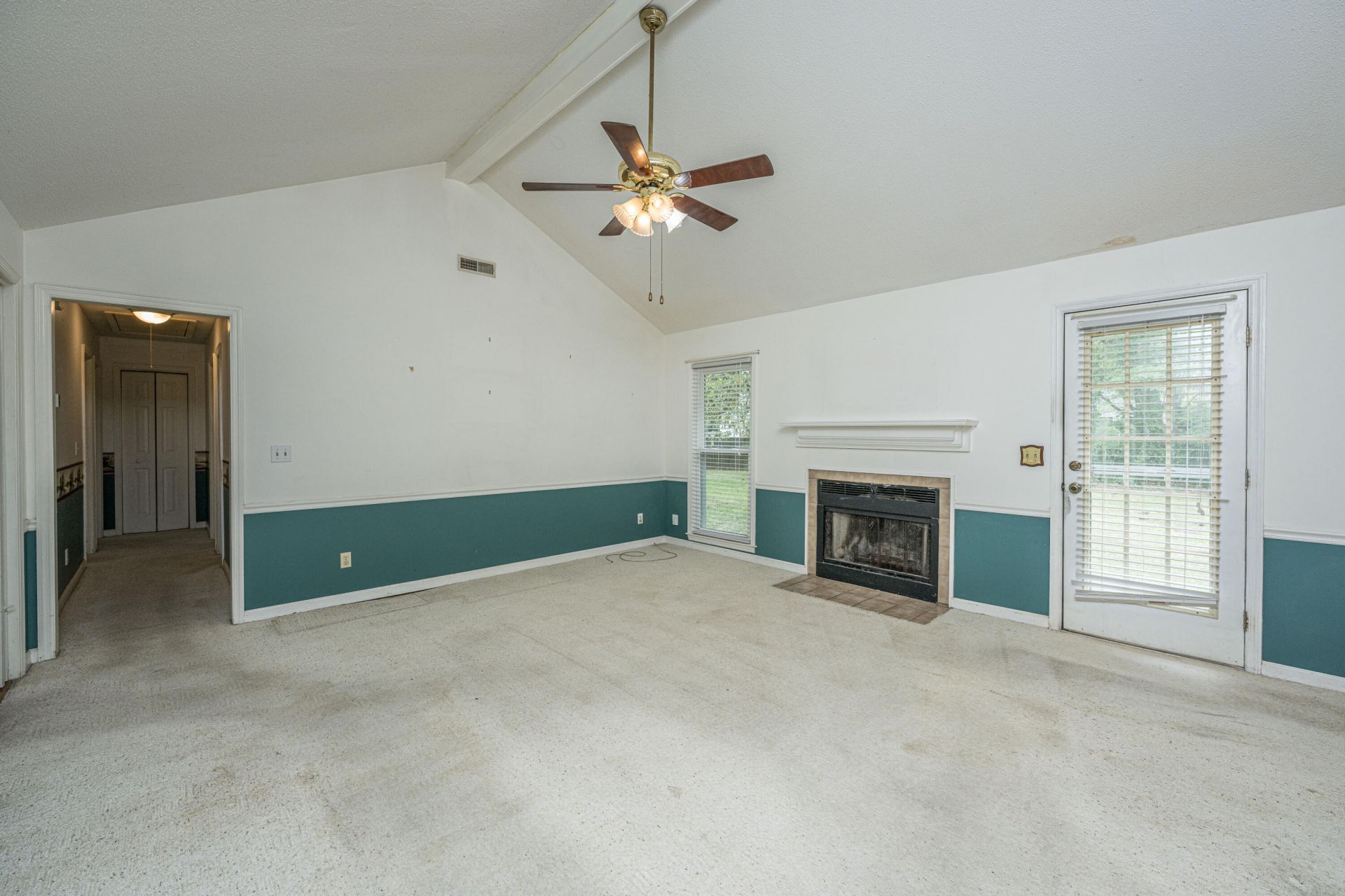 977 Mooring Drive Photo 10