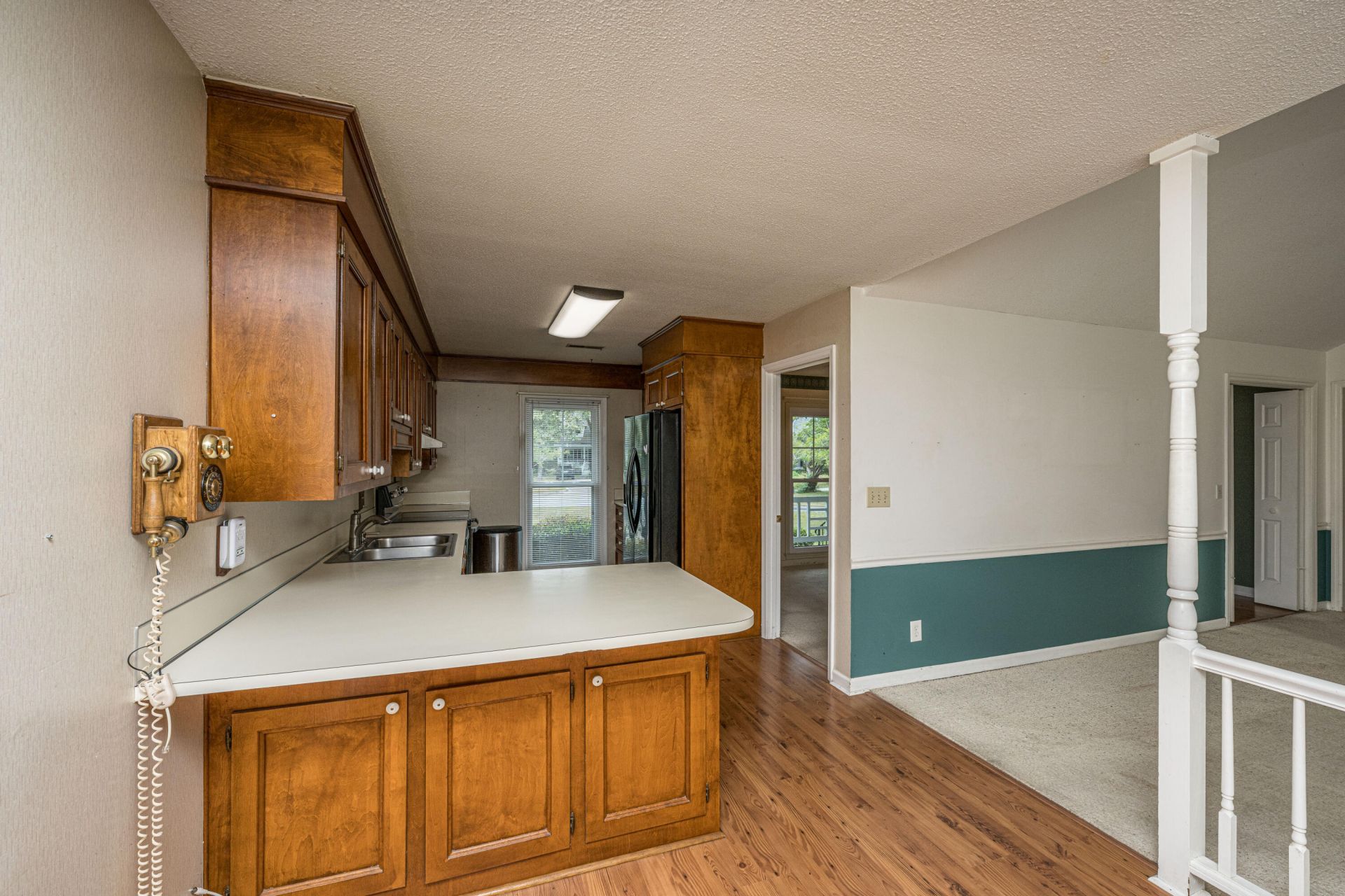 977 Mooring Drive Photo 13