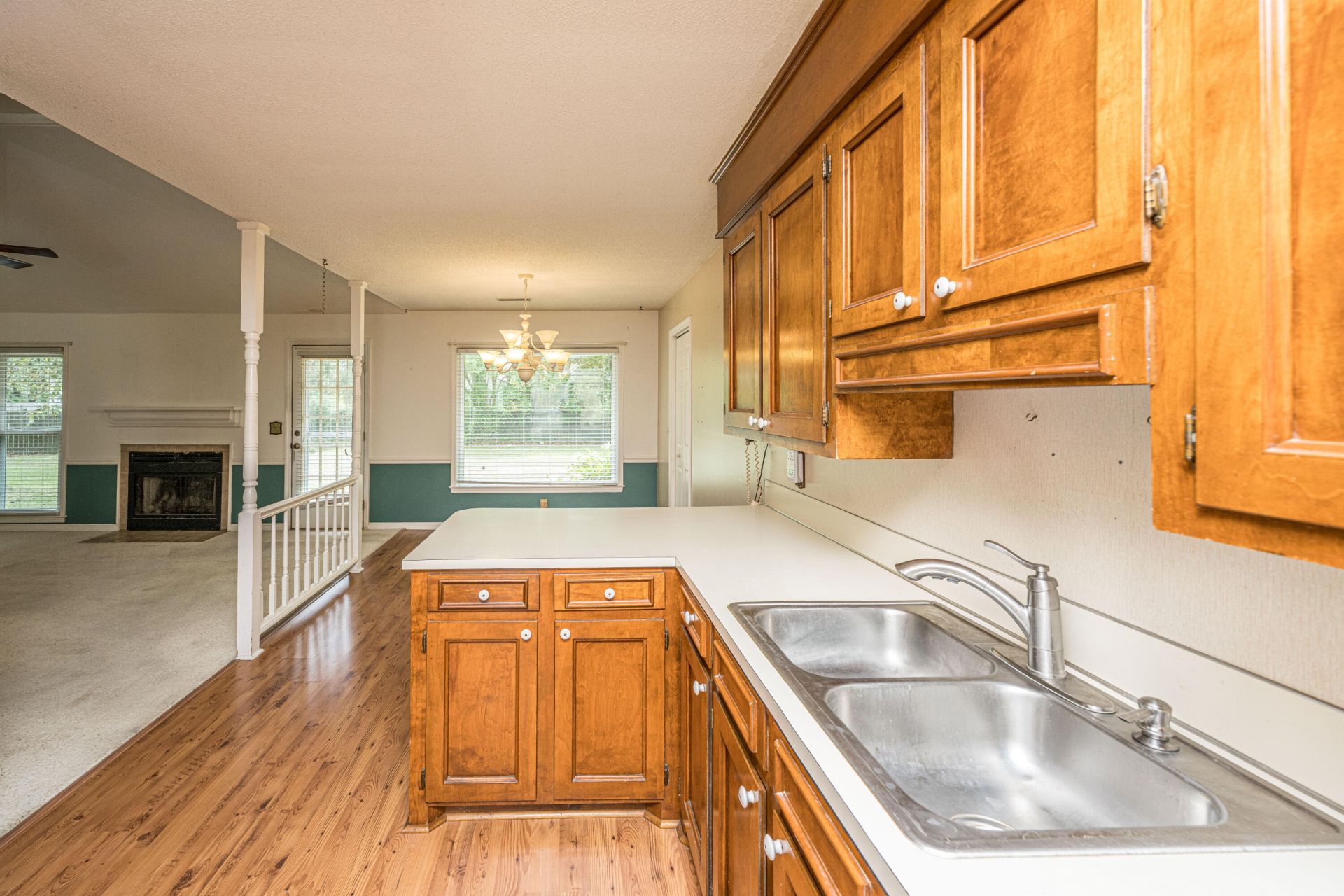 977 Mooring Drive Photo 17