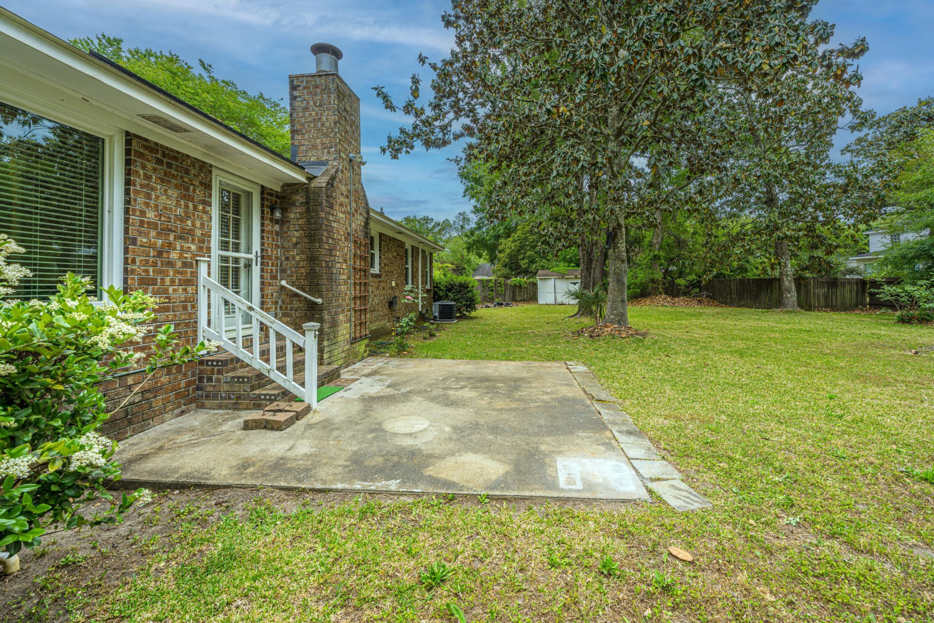 977 Mooring Drive Photo 33