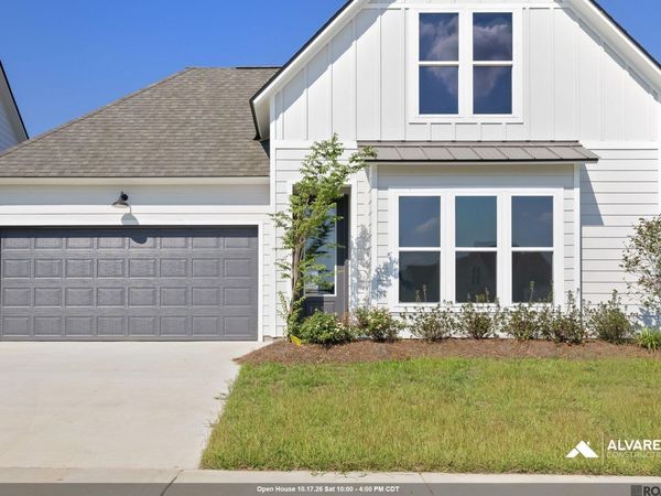 1739 Seawolf Dr, Saint George, LA 70810
