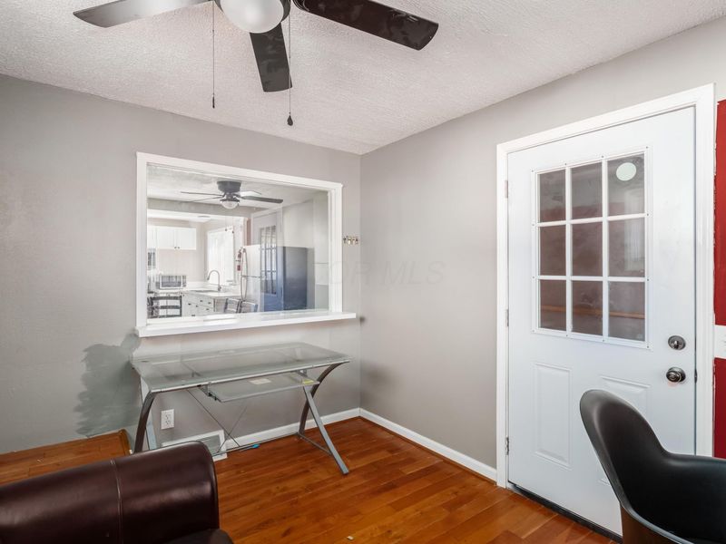 2958 E 11th Avenue, Columbus, OH 43219 Photo 5
