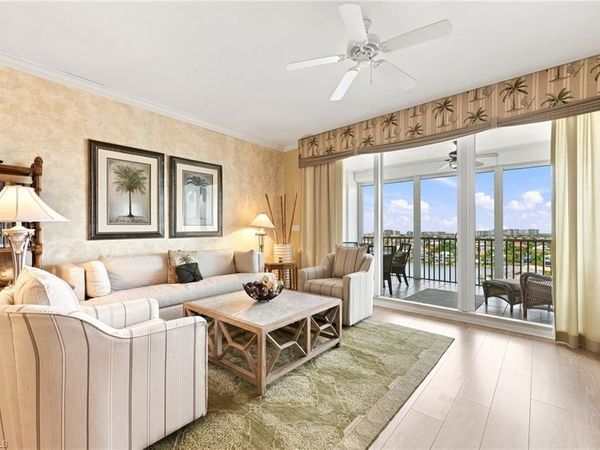 410 Flagship DR, Unit 1105, NAPLES, FL 34108