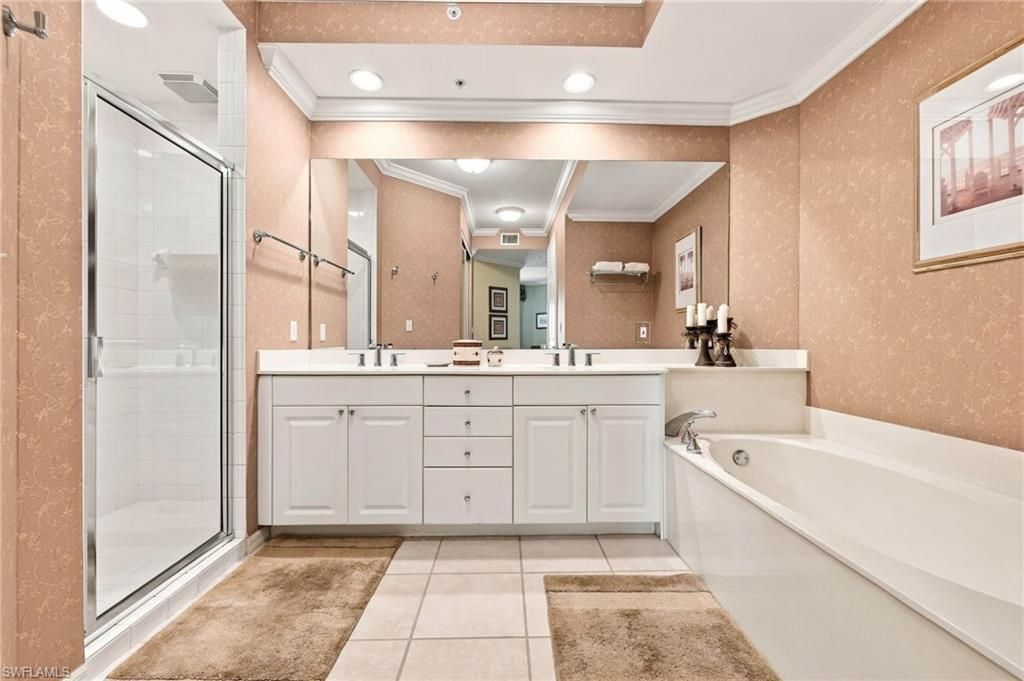 410 Flagship Dr, Unit 1105, Naples, FL 34108 Photo