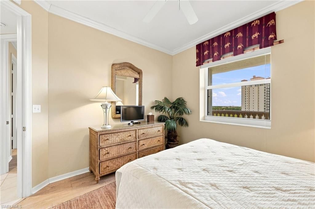 410 Flagship Dr, Unit 1105, Naples, FL 34108 Photo