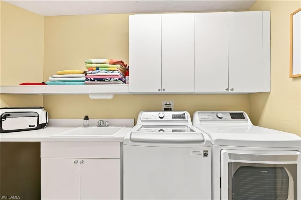410 Flagship Dr, Unit 1105, Naples, FL 34108 Photo