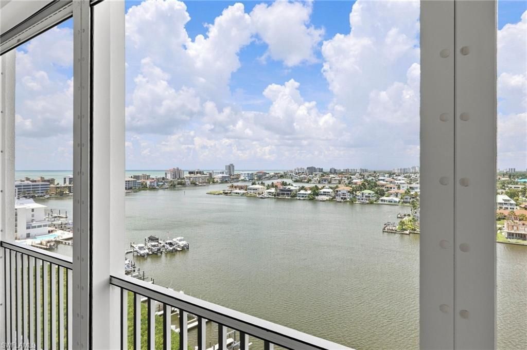 410 Flagship Dr, Unit 1105, Naples, FL 34108 Photo