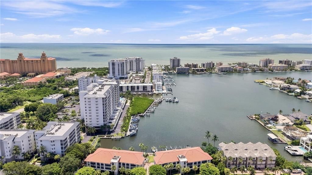 410 Flagship Dr, Unit 1105, Naples, FL 34108 Photo