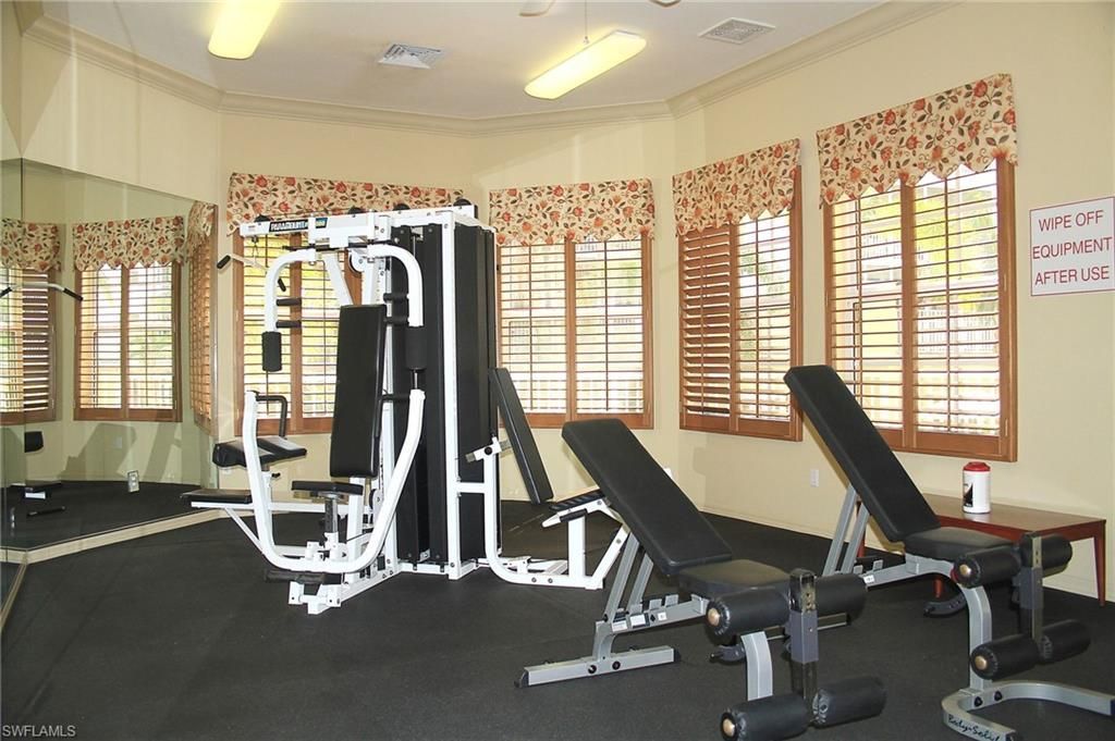 410 Flagship Dr, Unit 1105, Naples, FL 34108 Photo