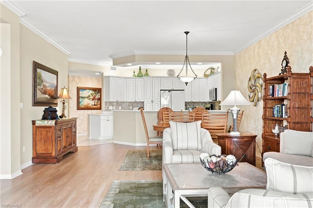 410 Flagship Dr, Unit 1105, Naples, FL 34108 Photo
