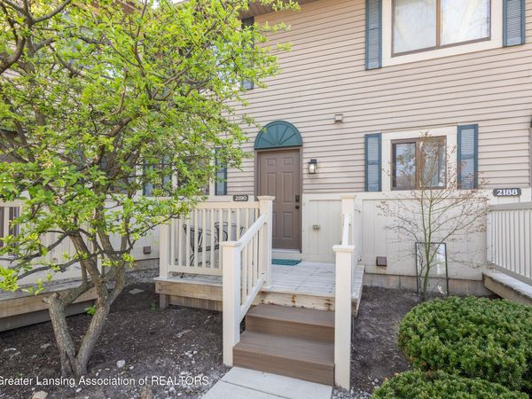 2190 Regency Drive, East Lansing, MI 48823