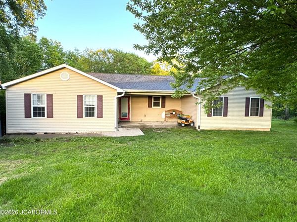 7930 STATE ROAD J , New Bloomfield, MO 65063
