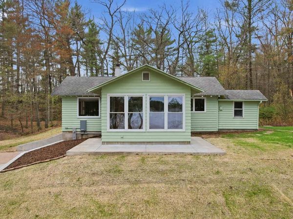 E1875 DOEDE LANE, Iola, WI 54945