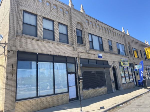 3150 N Laramie Avenue , Unit 2B, Chicago, IL 60641