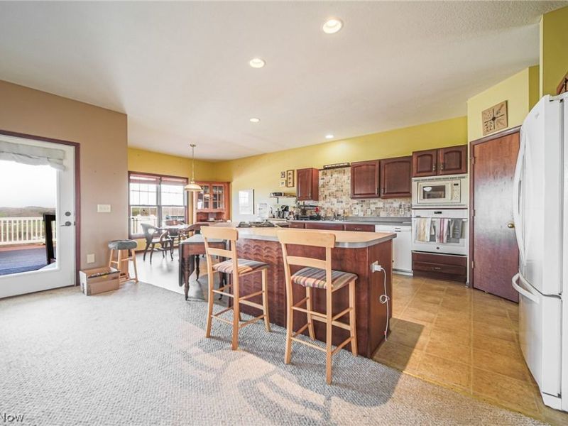 3730 Rice Rd SW, New Philadelphia, OH 44663 Photo 32