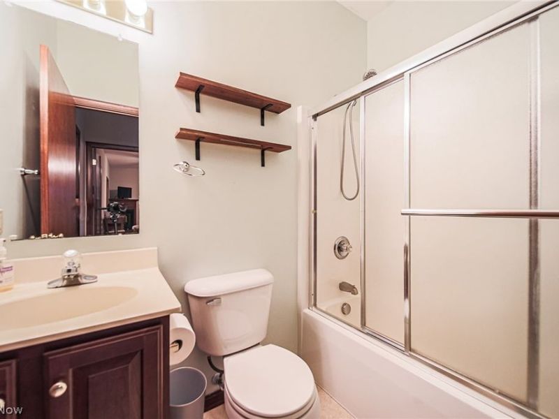 3730 Rice Rd SW, New Philadelphia, OH 44663 Photo 36