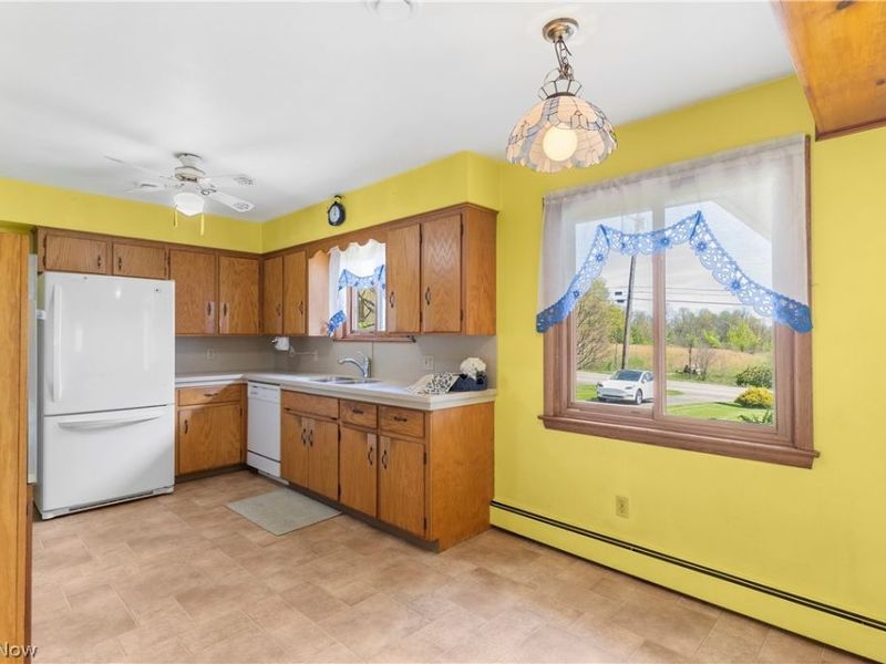 7903 E Liberty Street, Hubbard, OH 44425 Photo 15