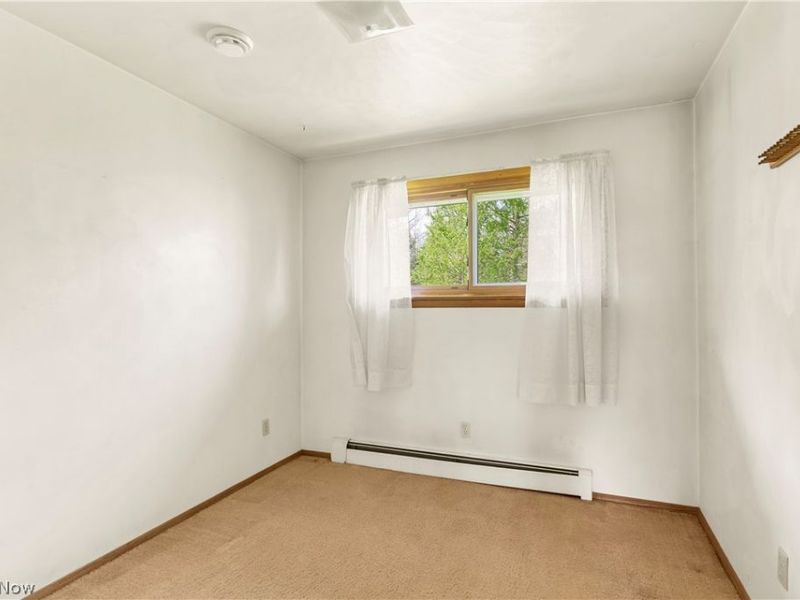 7903 E Liberty Street, Hubbard, OH 44425 Photo 20