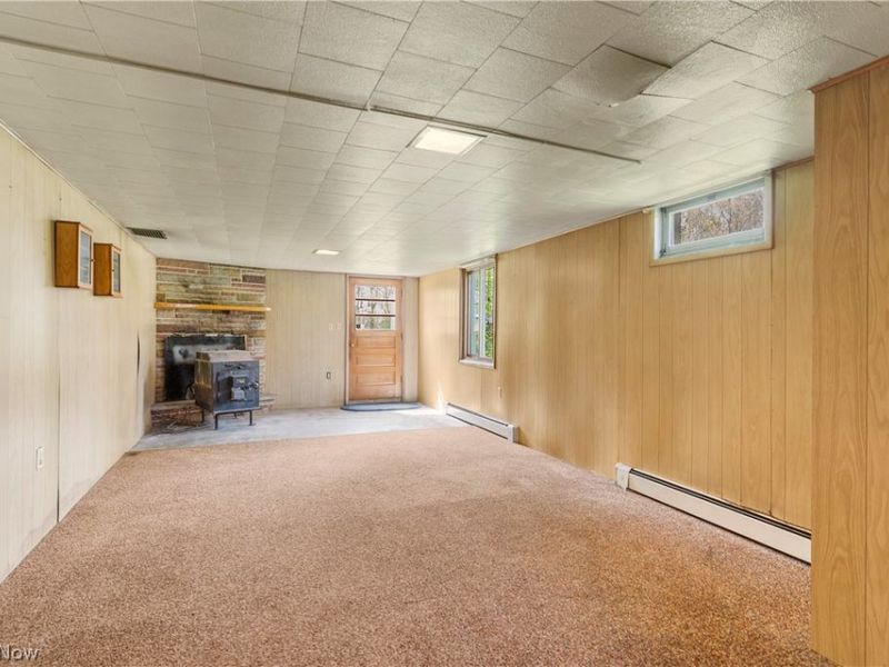7903 E Liberty Street, Hubbard, OH 44425 Photo 24