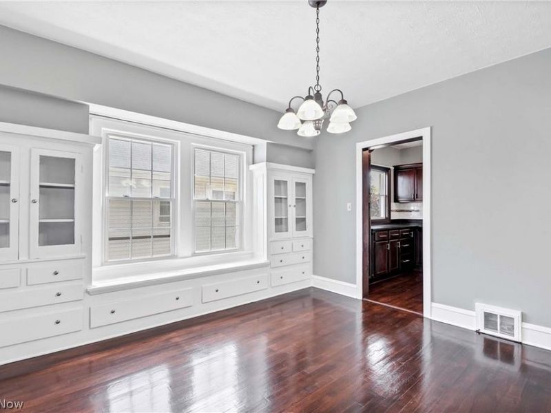 10109 Almira Avenue , Cleveland, OH 44111 Photo 12